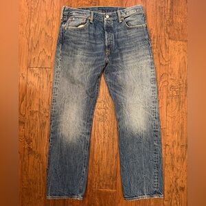 Levi 501 Mens button fly straight leg jeans 34x30